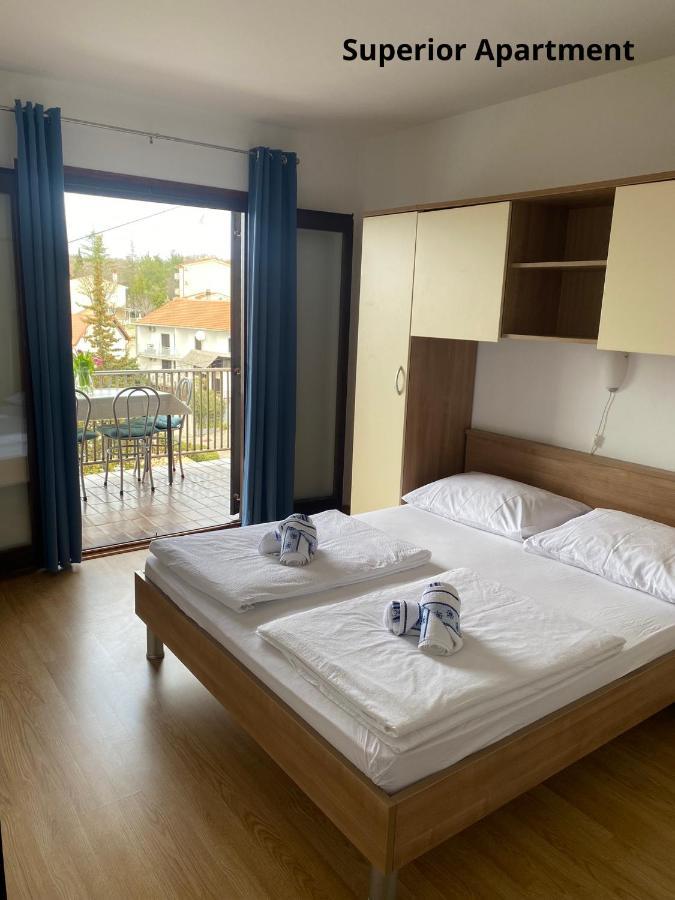 Apartments Zivko مالينسكا المظهر الخارجي الصورة